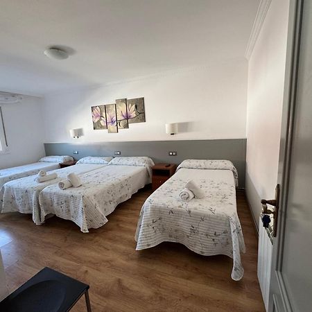 O Castelo Hotell Palas de Rei Eksteriør bilde