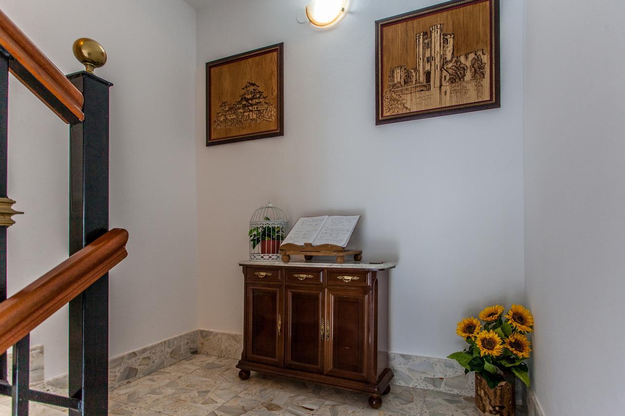 O Castelo Hotell Palas de Rei Eksteriør bilde